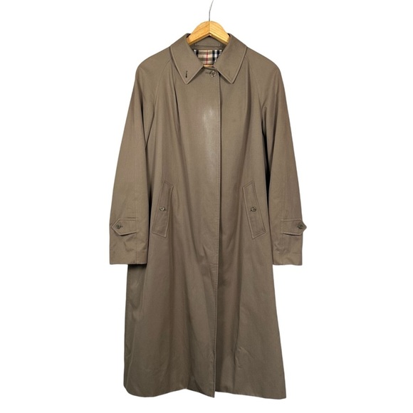 BURBERRY LONDON Button Down Trench Coat - Picture 16 of 16